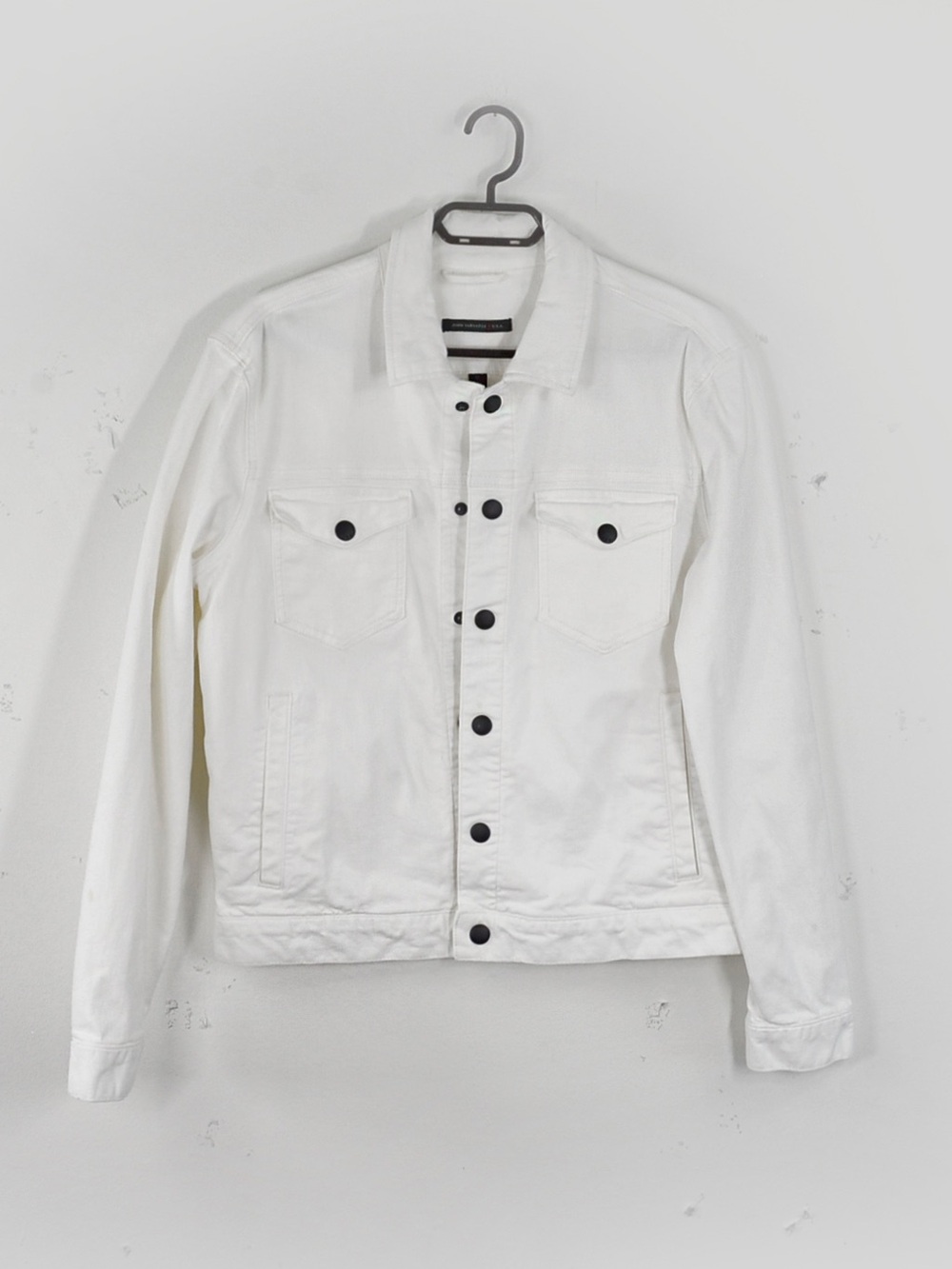 John Varvatos Arco Men's White Stretch Cotton Trucker Denim Jacket Size M